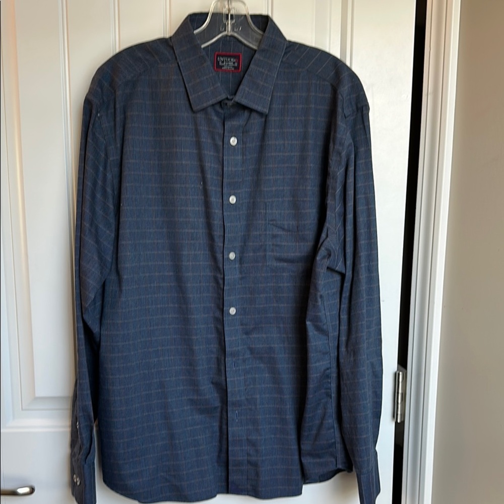 UNTUCKit Blue Plaid Casual Button Down Shirt